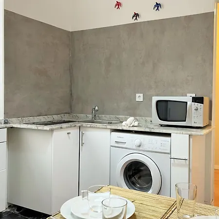 Apartamento Sj2de Heart Of Lisbon, 1min To Augusta Arch! Spacious 2 Apts With 4br& 2ba *