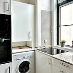 Sj2de Heart Of Lisbon, 1min To Augusta Arch! Spacious 2 Apts With 4br& 2ba Apartman Lisboa