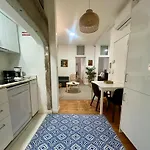 Sj2de Heart Of Lisbon, 1min To Augusta Arch! Spacious 2 Apts With 4br& 2ba *