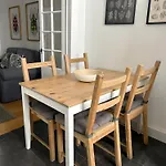 Sj2de Heart Of Lisbon, 1min To Augusta Arch! Spacious 2 Apts With 4br& 2ba * Lisboa