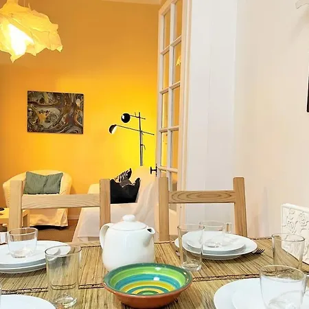 Sj2dee Heart Of Baixa New Air Conditioning Spacious 2 Apts 4br2ba Apartment *