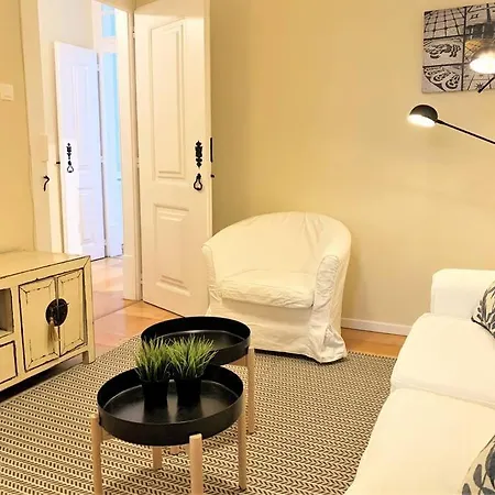Sj2dee Heart Of Baixa New Air Conditioning Spacious 2 Apts 4br2ba Apartment Lisbon