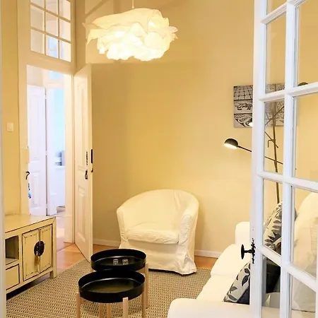 Sj2dee Heart Of Baixa New Air Conditioning Spacious 2 Apts 4br2ba Apartment Lisbon