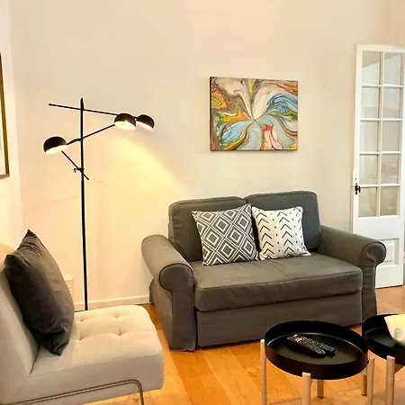 Sj2de Heart Of Lisbon, 1min To Augusta Arch! Spacious 2 Apts With 4br& 2ba * Lissabon