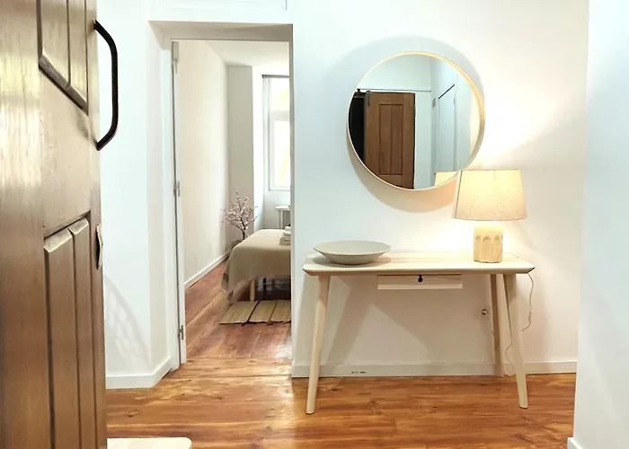 Sj2de Heart Of Lisbon, 1min To Augusta Arch! Spacious 2 Apts With 4br& 2ba *