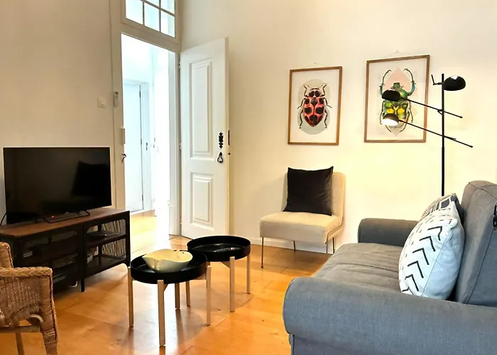 Sj2de Heart Of Lisbon, 1min To Augusta Arch! Spacious 2 Apts With 4br& 2ba * Lissabon
