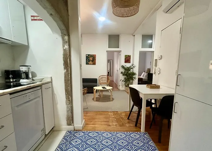 Sj2de Heart Of Lisbon, 1min To Augusta Arch! Spacious 2 Apts With 4br& 2ba *